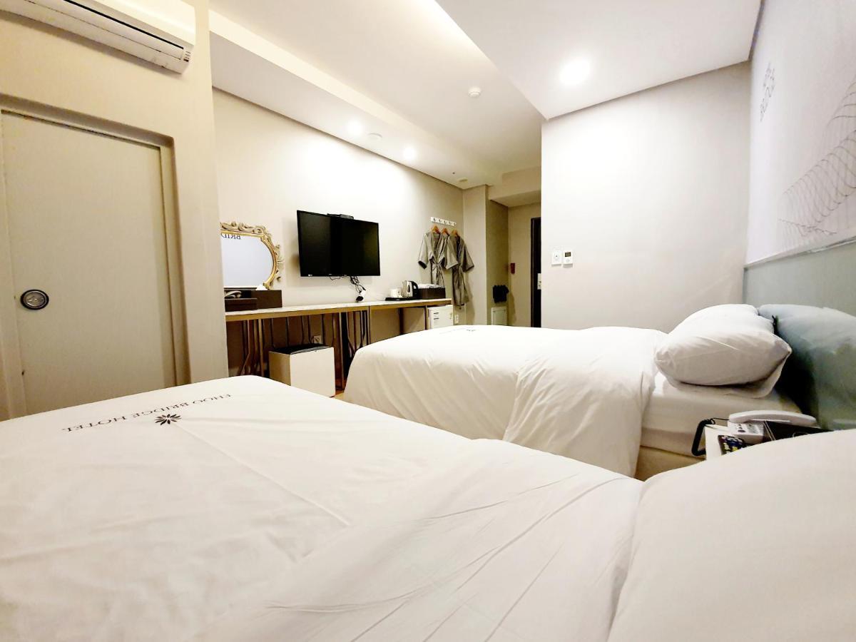 Hotel Bridge Seoul Exterior photo